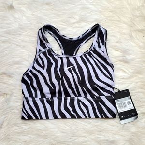 NWT: NIKE RACERBACK 🦓 ZEBRA SPORTS BRA